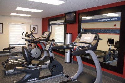 Hampton Inn & Suites - Fitness Room