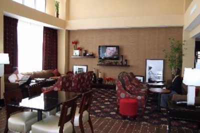Hampton Inn & Suites - Lobby