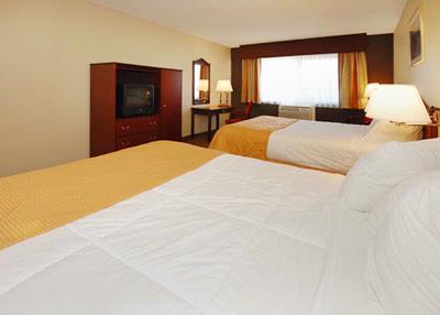 Clarion Hotel Seatac - 