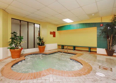 Clarion Hotel Seatac - 