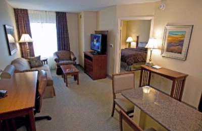 Staybridge Suites Buffalo / Airport - 