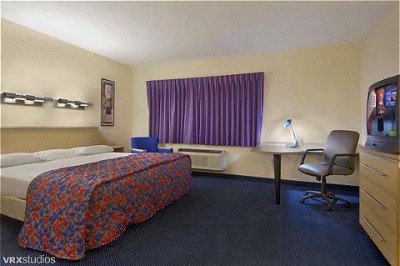 Motel 6 Atlanta Downtown - Front Of Prop.