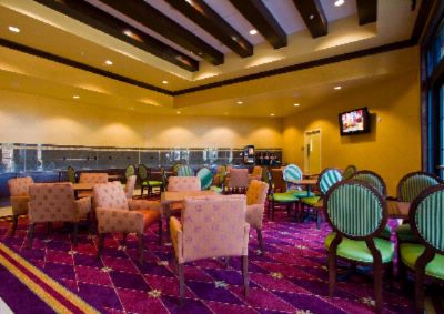 Springhill Suites by Marriott Napa Valley - Complimentary Suite Seasons Breakfast Buffet
