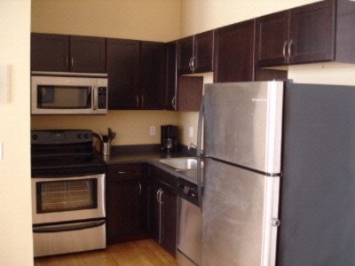 Lofts at the Drew - Apt Four King One Bedroom Kitchen