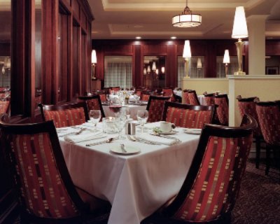 In House Italian Restaurant - Columbo's Italian Eatery & Prime Steaks