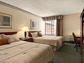 Baymont Inn & Suites - Double Queen