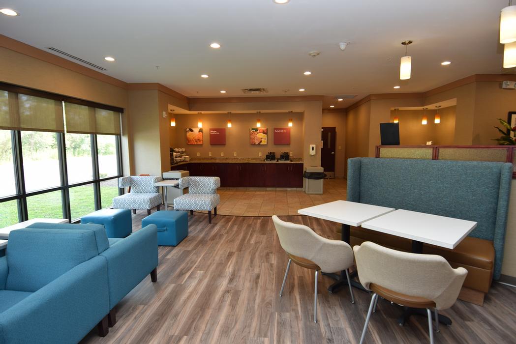 Comfort Suites Syracuse Cicero - 