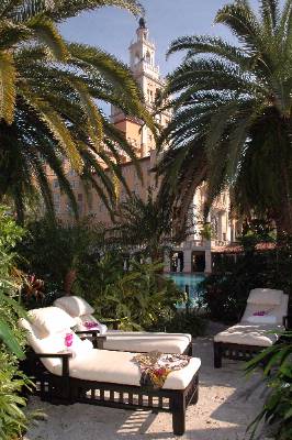 Biltmore Hotel - Biltmore Cabana