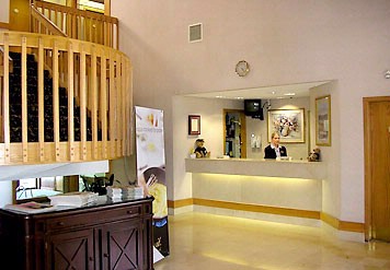 Courtyard by Marriott - 