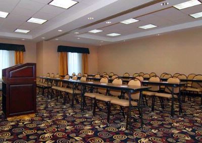 Comfort Suites Southington - 