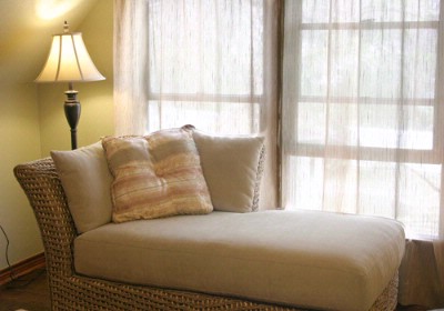 Virginia Rose Inn - Tranquility Suite Sitting Area