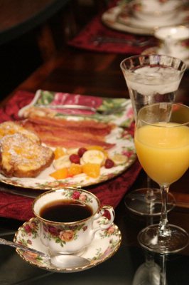 Virginia Rose Inn - Breakfast