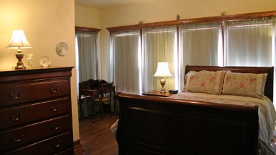 Virginia Rose Inn - Inspiration Room