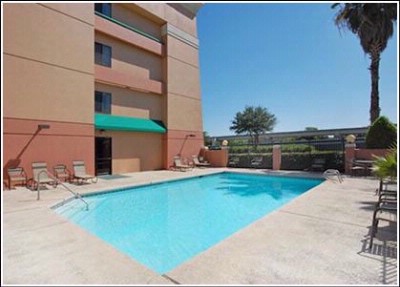 Comfort Inn Greenspoint - 