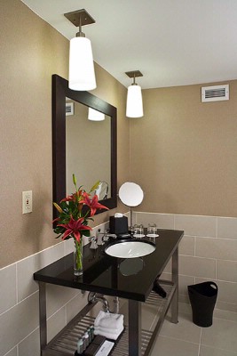 The Westin Tysons Corner - Guest Bathroom