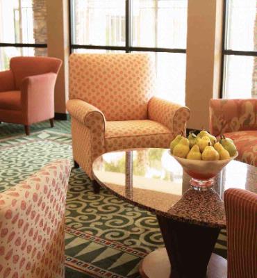Courtyard Fayetteville - Lobby