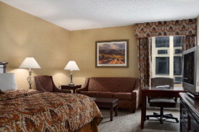 Ramada Plaza Hotel & Conference Center - Sleeping Room