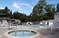 Grass Valley Courtyard Suites - 