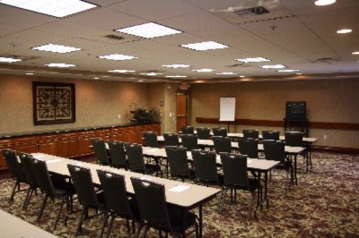 Hampton Inn & Suites Temecula - Tuscany Meeting Room
