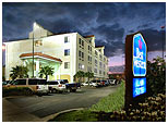 Holiday Inn Express Downtown - 