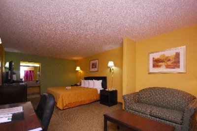 Quality Innairport - King Suite