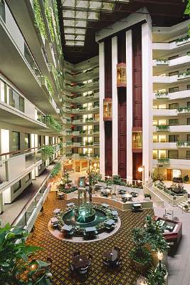 Embassy Suites San Antonio Airport - 