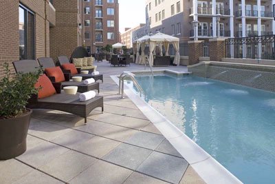 Avia Savannah - Pool & Terrace