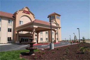Hampton Inn & Suites Woodland - Property Exterior