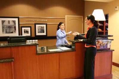 Hampton Inn & Suites Woodland - Hotel Registration