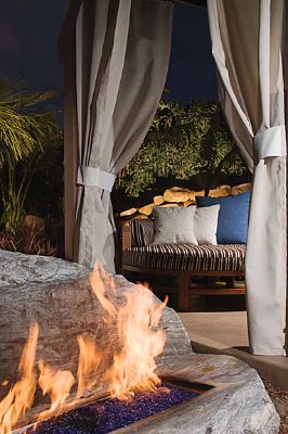Hyatt Regency Mission Bay Spa & Marina - Cabana Fire Pit