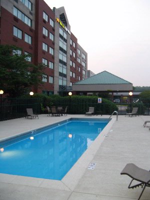 Holiday Inn Express Riverport - Pool