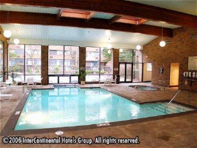 Crowne Plaza Grand Rapids - 