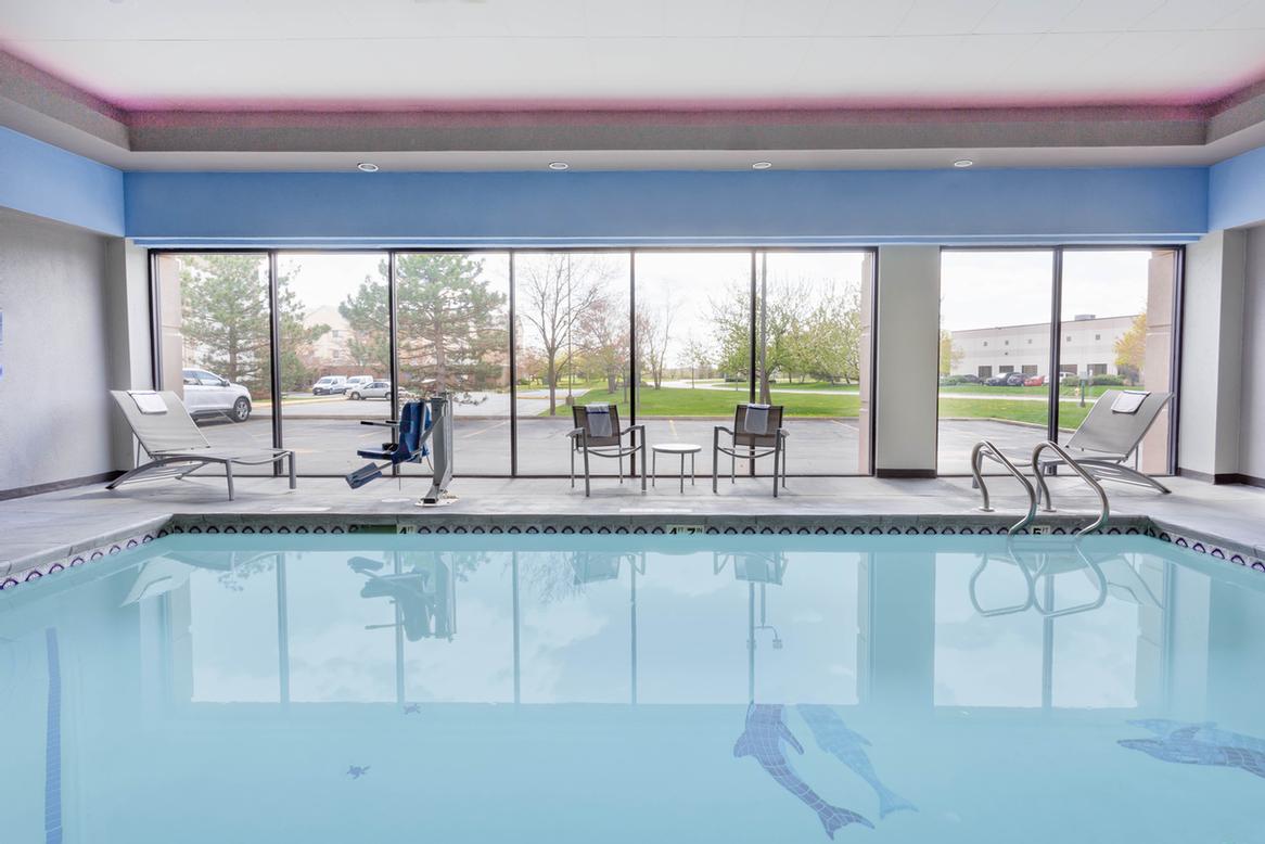Wingate by Wyndham - Business Center