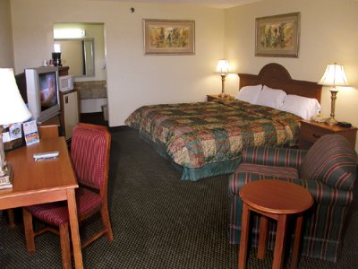 America's Best Value Inn & Suites - 