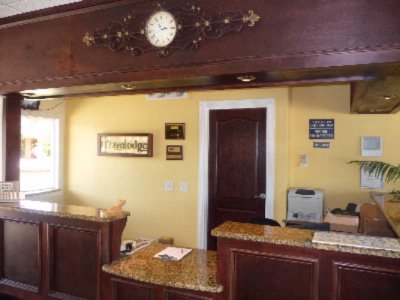 Travelodge - Frontsesk