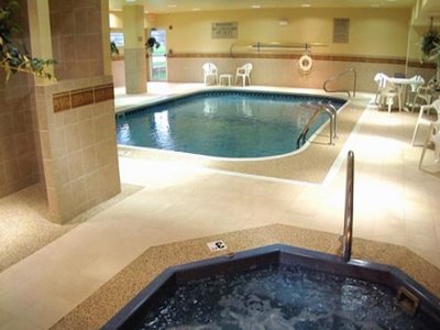 Holiday Inn Express & Suites St. Louis / O'fallon - Relax In Our Luxurious Indoor Pool And Hot Tub