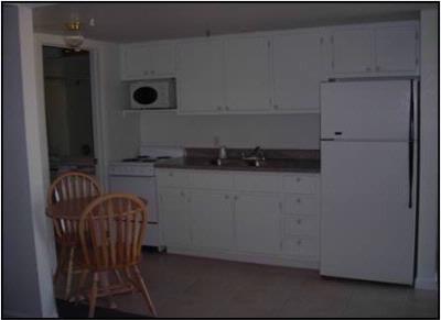 Sunset Suites - Kitchen