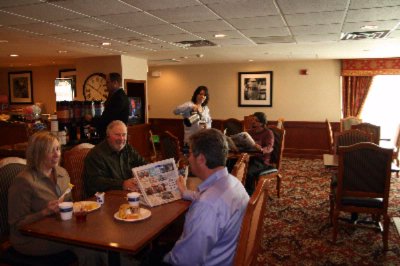 Hampton Inn & Suites Denver Tech Center - Breakfast Area