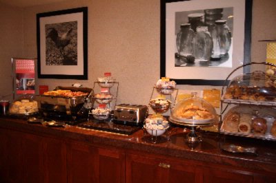 Hampton Inn & Suites Denver Tech Center - On The House Hot Breakfast