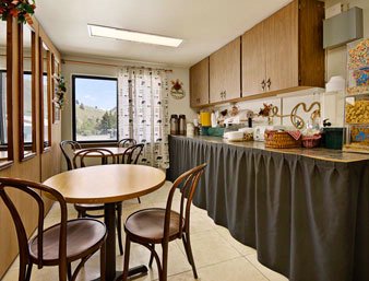 Jackson Hole Super 8 - Second Breakfast Area
