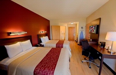 Red Roof Inn - 