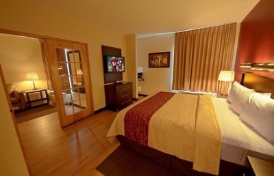 Red Roof Inn - 