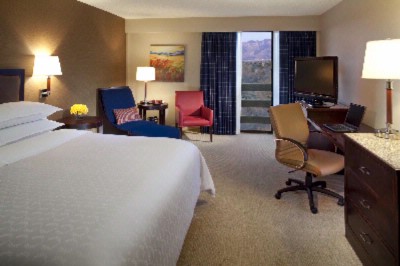 Sheraton Albuquerque Uptown Hotel - Traditional King Room