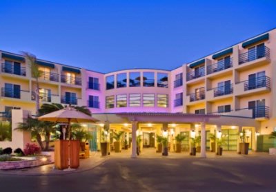Doubletree Guest Suites Doheny Beach