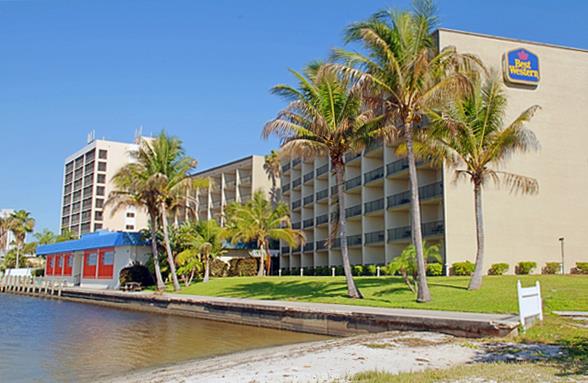 Best Western Waterfront - 