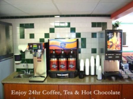 Comfort Inn of Levittown - 24hr Coffee Tea & Hot Chocolate
