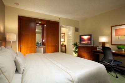 The Westin Pasadena - Traditional Guestroom