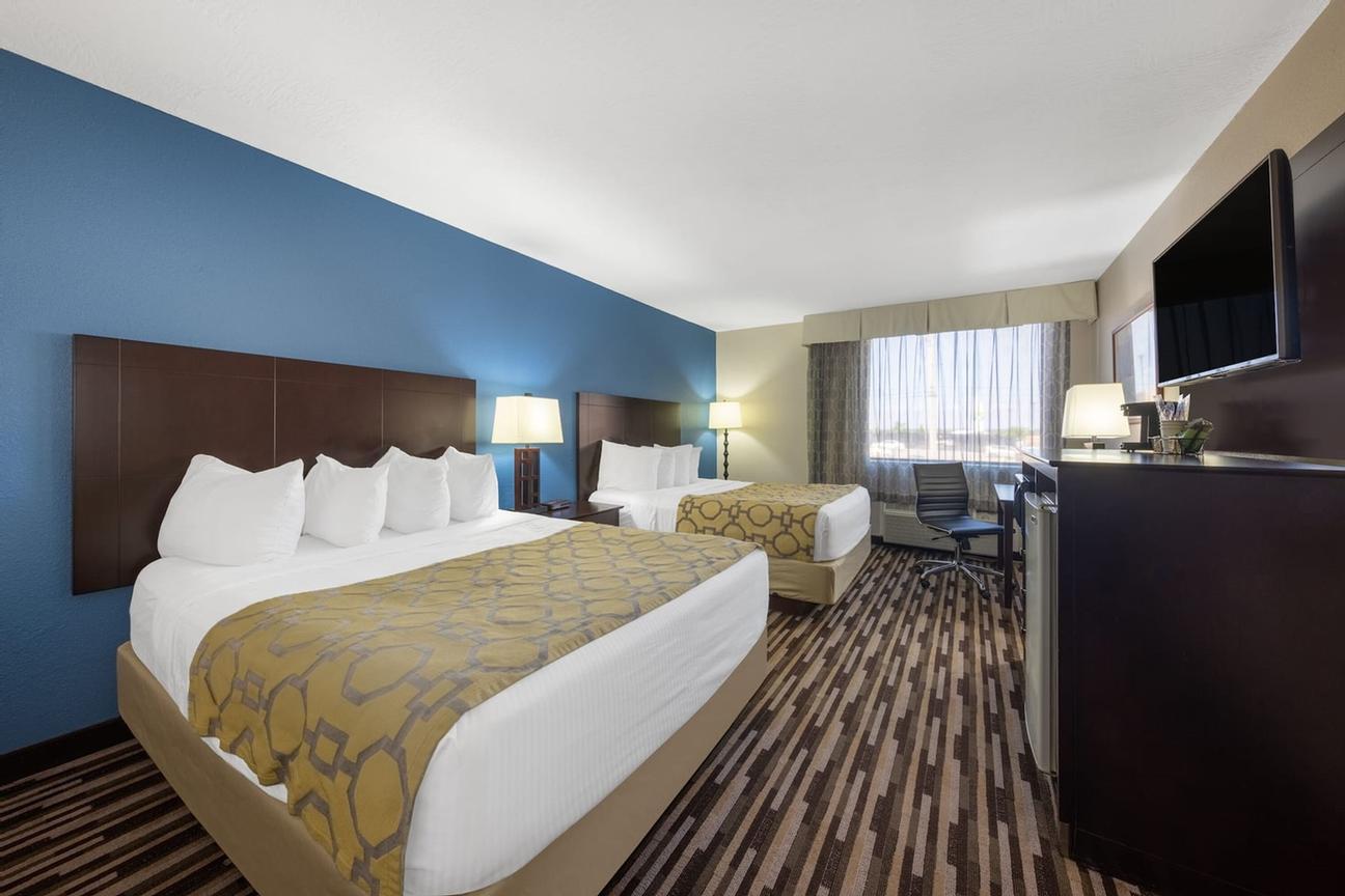 Best Western Deerfield Inn - 