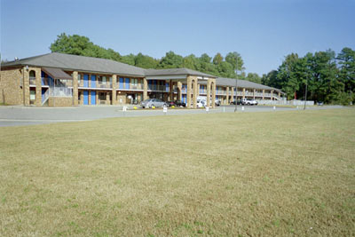 Americas Best Value Inn - 