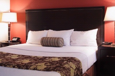 Hyatt Summerfield Suites Mt. Laurel - Bedroom Area